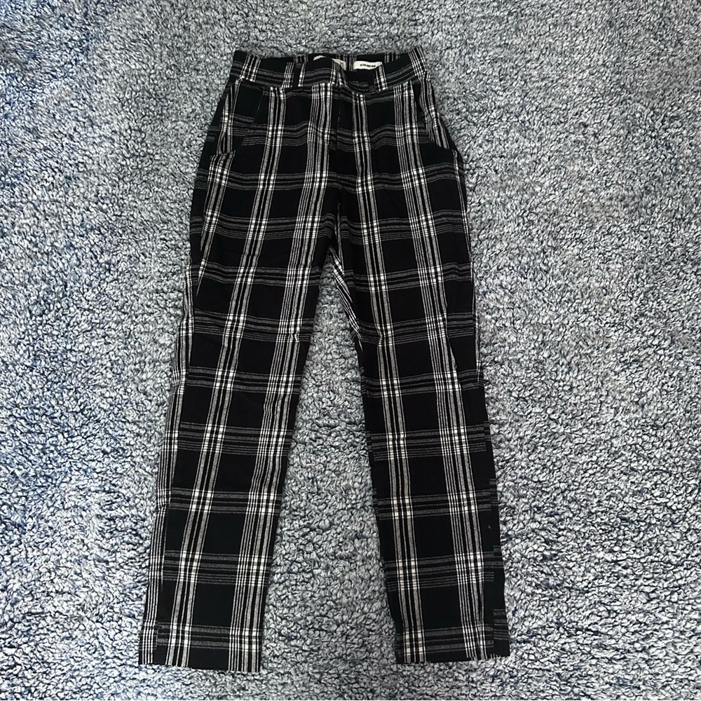 Straight leg black and white plaid pants